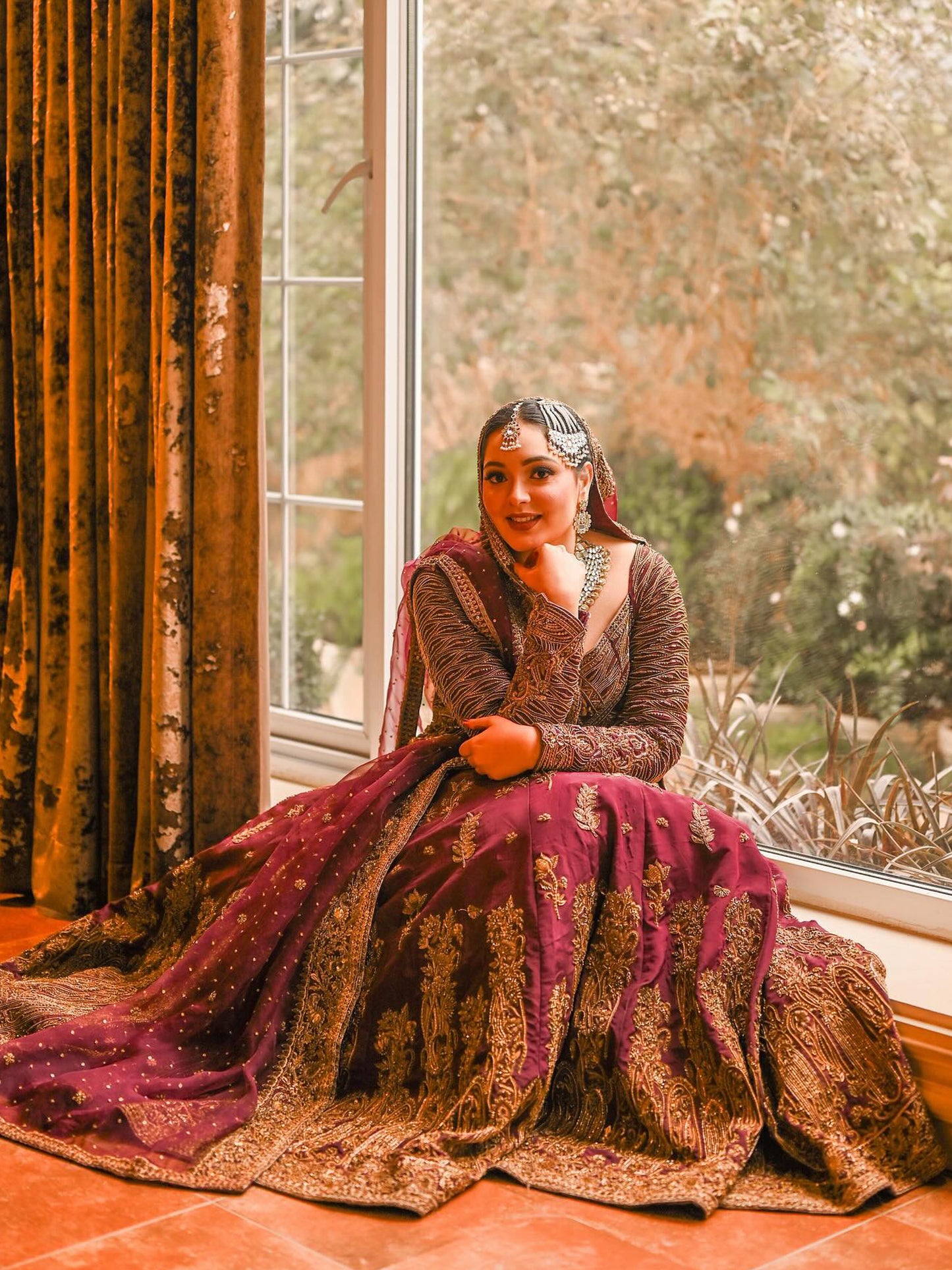 Custom Elegance: The Deep Purple Masterpiece